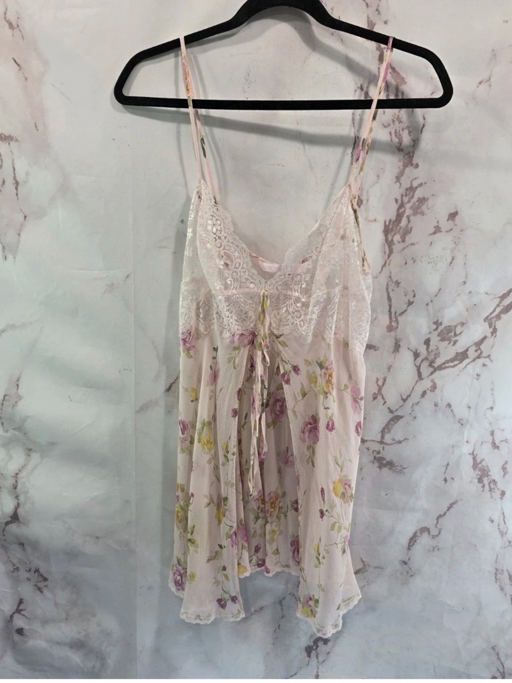 Victoria's Secret Pale Pink Floral Lace-Trim babydoll Camisole